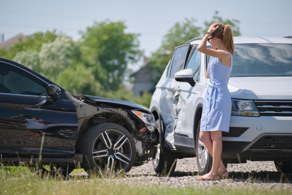 Different types of car accidents caused by negligence, including rear-end, T-bone, head-on, and rollover crashes