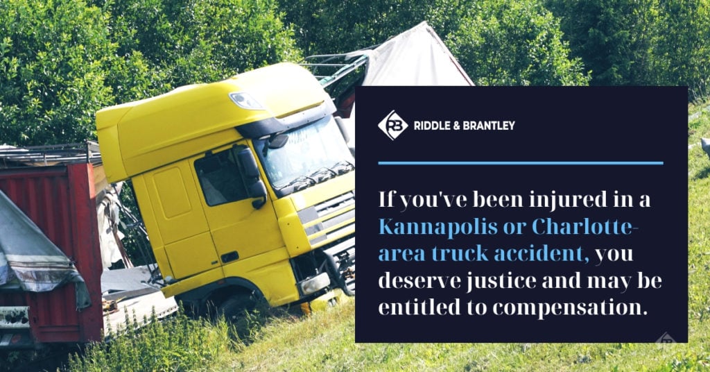 Accidente de Camión Abogado con vínculos a Kannapolis NC - Riddle y Brantley