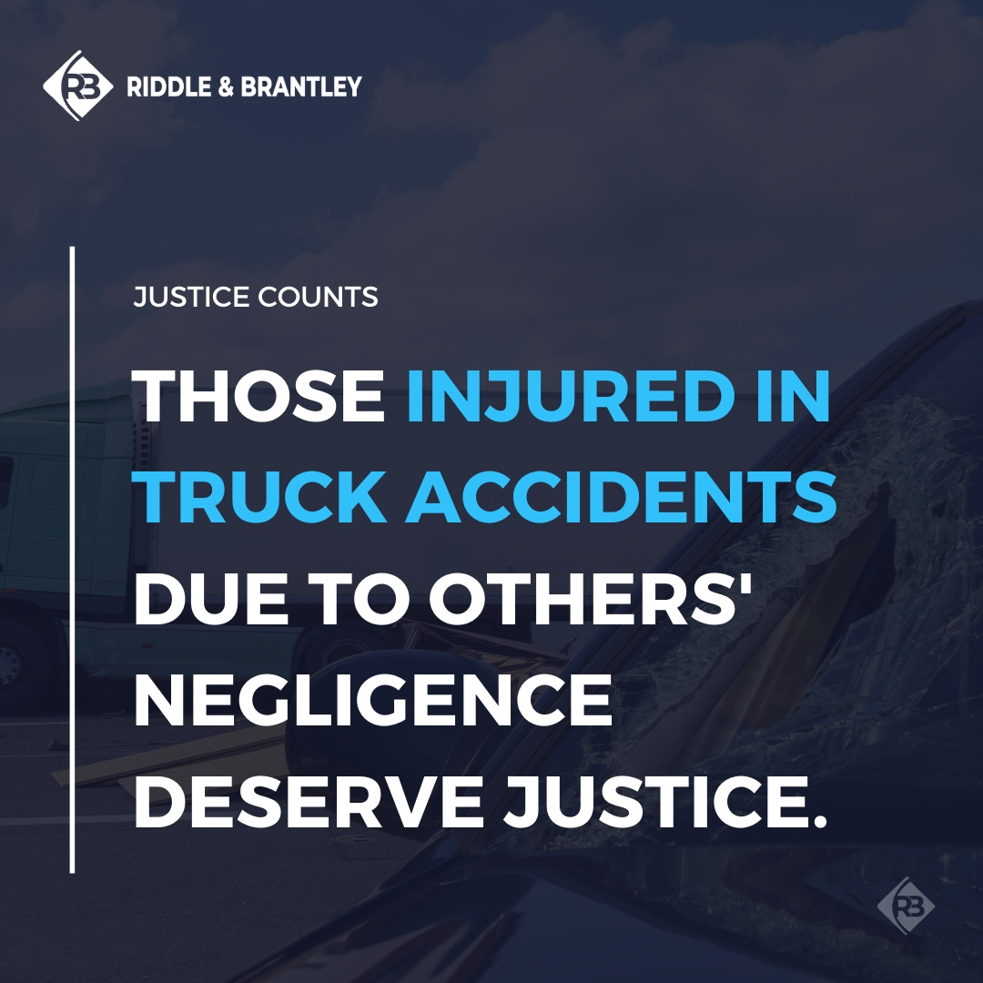 Accidente de Camión Lesiones Abogados Sirviendo Thomasville NC - Riddle y Brantley