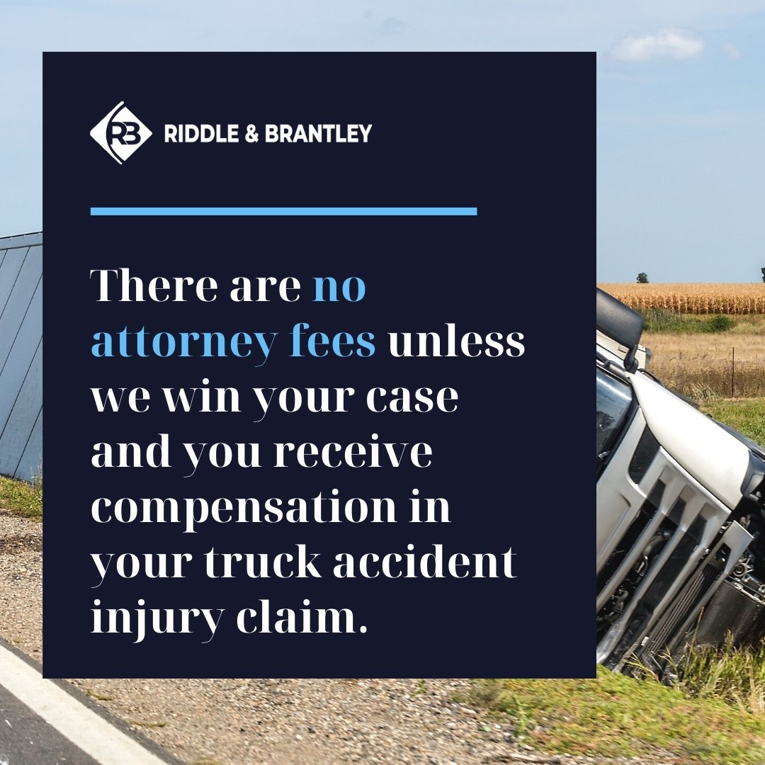 Abogado Asequible de Accidente de Camión Sirviendo Clinton NC - Riddle &amp; Brantley