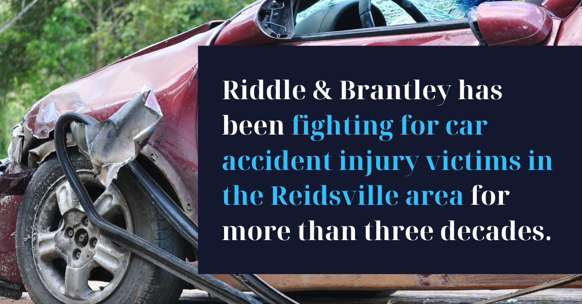 Abogado de accidente de coche que sirve Reidsville Carolina del Norte - Riddle y Brantley