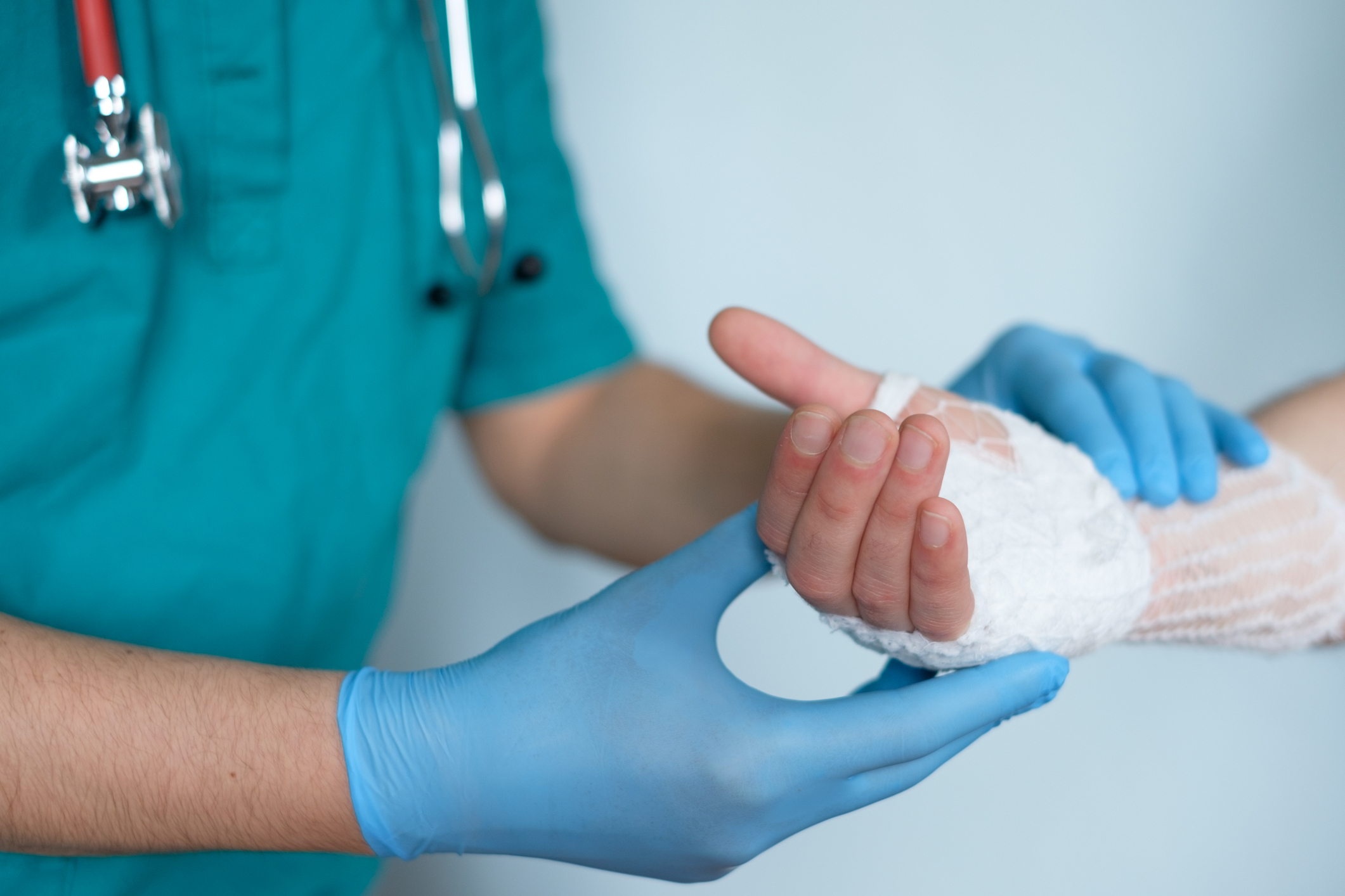 Workers' Comp for Hand Injury: Do You Qualify?