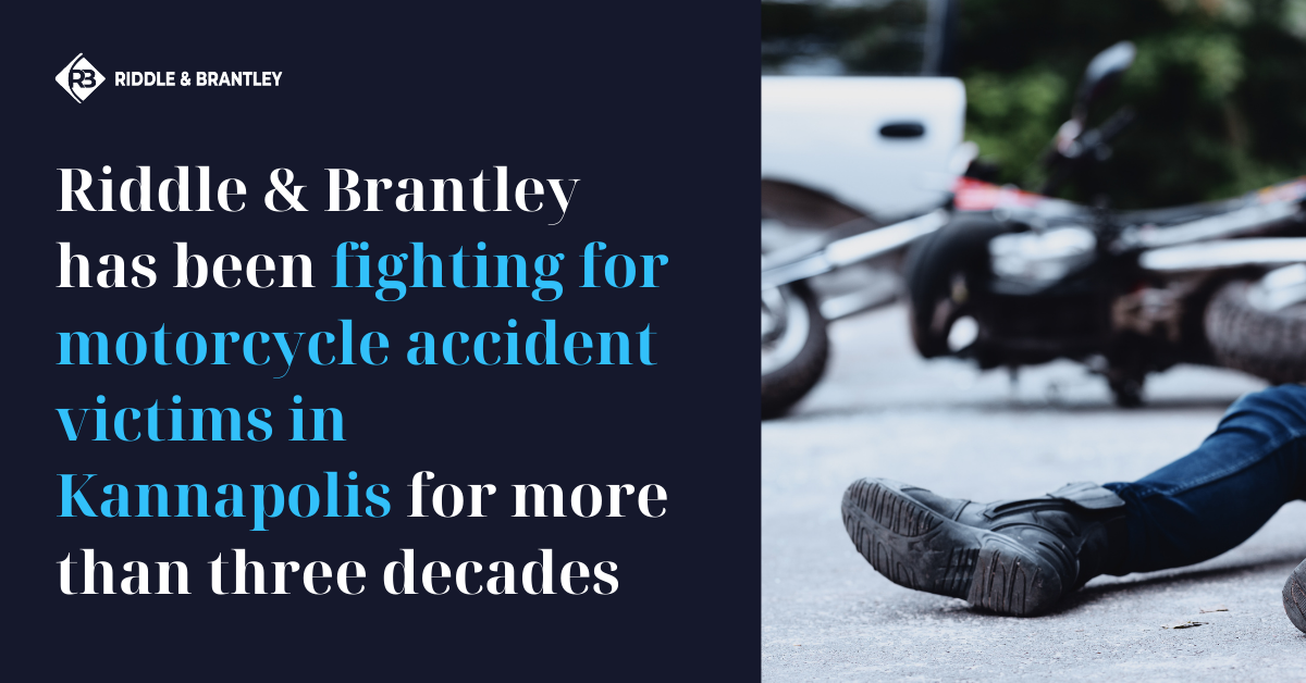 Accidente de Motocicleta Abogado Sirviendo Kannapolis Carolina del Norte - Riddle y Brantley