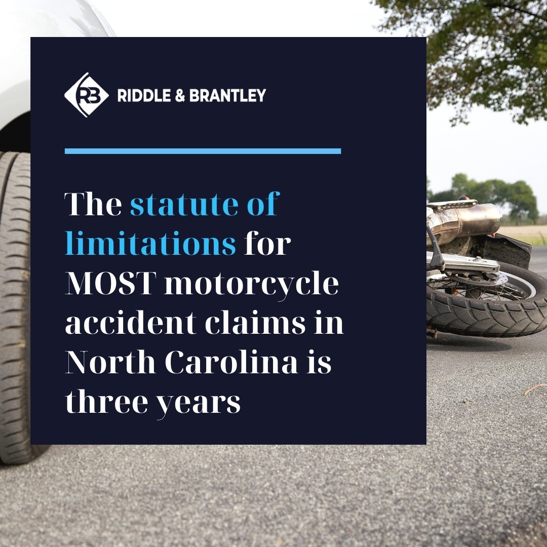 Estatuto de Limitaciones para Accidentes de Motocicleta en Carolina del Norte - Riddle &amp; Brantley