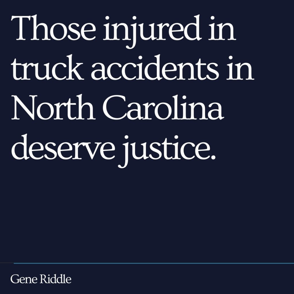 Carolina del Norte Abogados de Accidentes de Camiones - Riddle y Brantley